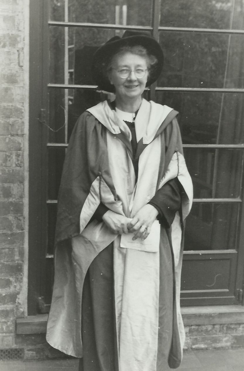 6. In her gown at the time of her election as Fellow of the Royal Society in 1948. Reproduced courtesy of the Department of Biochemistry, University of Cambridge. Reproduced courtesy of the Department of Biochemistry, University of Cambridge.